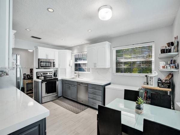 Dania Highlands, 217 SE 5th St, Dania Beach, Florida 33004, image 1