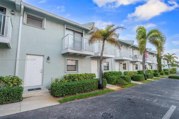 The Palms At Lighthouse Point, 4119 NE 21st Ter, Lighthouse Point, Florida 33064, image 1