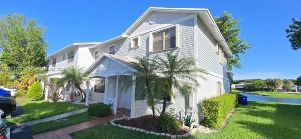 Southbridge At Pembroke Pointe, 10548 NW 6th St #10548, Pembroke Pines, Florida 33026, image 1