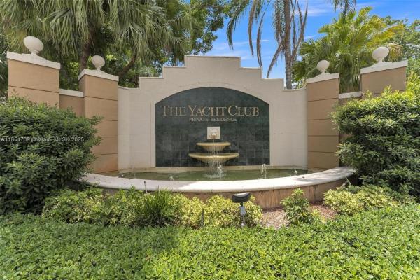 The Yacht Club At Aventura, 19501 E Country Club Dr 9407, Aventura, Florida 33180, image 1