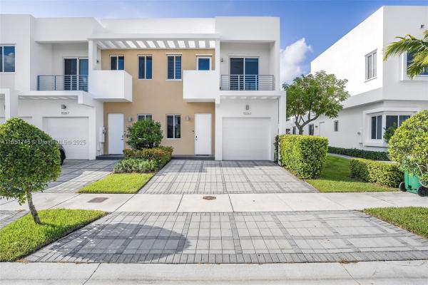 10263 NW 72nd St, Doral, Florida 33178, image 1