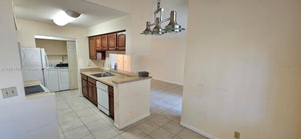 Citation Way, 9877 Westview Dr #628, Coral Springs, Florida 33076, image 2