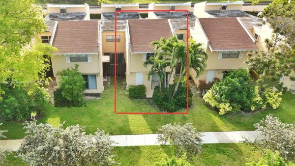 Shores Villas, 9009 NE 4th Ave Rd #9009, Miami Shores, Florida 33138, image 1