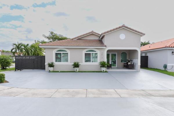 3813 SW 149th Pl, Miami, Florida 33185, image 1