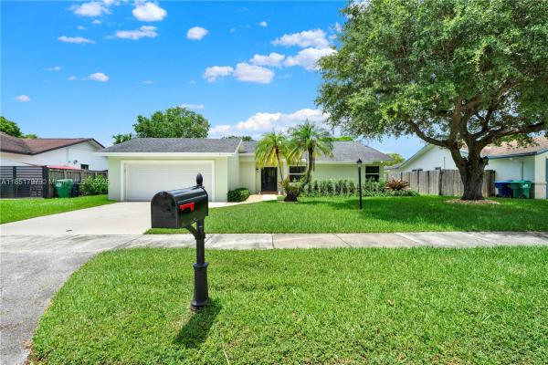 10514 SW 127th Ct, Miami, Florida 33186, image 1