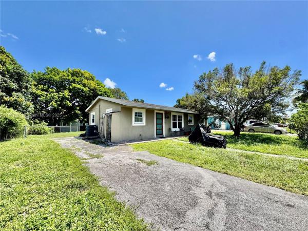 Bankers, 3345 NW 180th St, Miami Gardens, Florida 33056, image 2