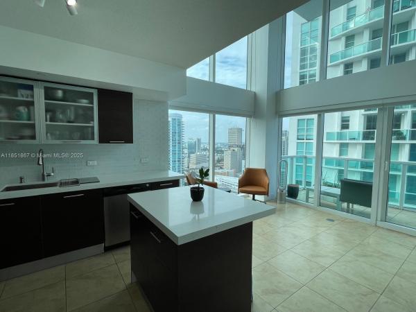 Brickell On The River South Tower, 41 SE 5th St #1917, Miami, Florida 33131, image 2