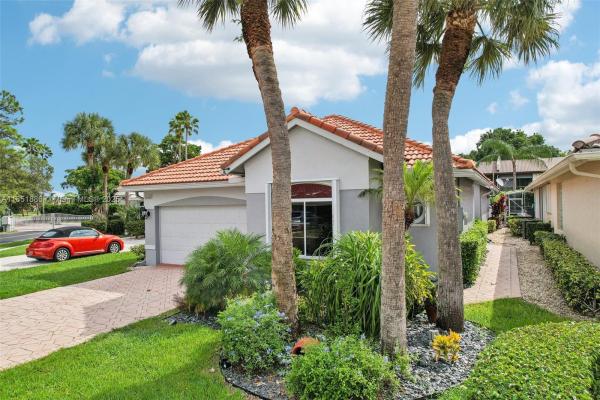 Hammock Point At Grand Cypress, 21660 Hammock Point Dr, Boca Raton, Florida 33433, image 3