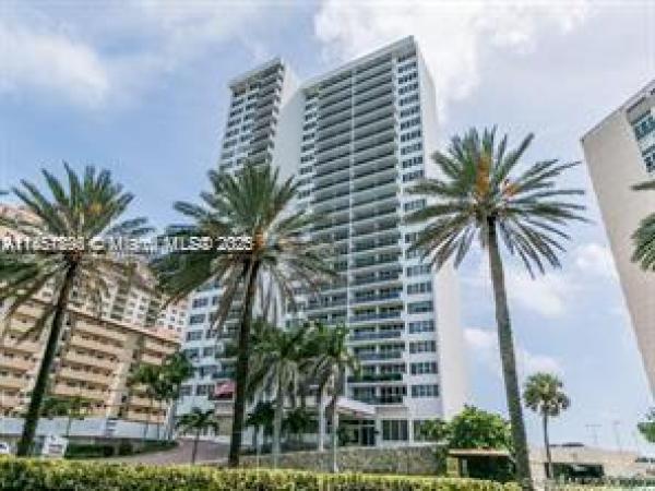 Parker Tower, 3140 S Ocean Dr #305, Hallandale Beach, Florida 33009, image 1