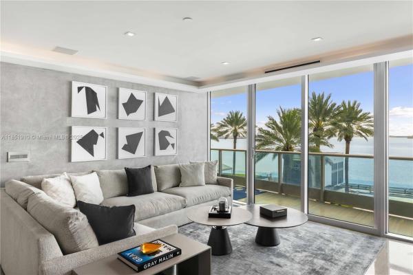 Jade Residences At Brickell Bay, 1331 Brickell Bay Dr 909, Miami, Florida 33131, image 1