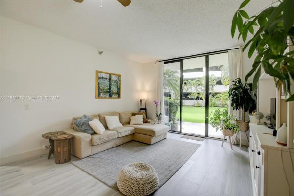 Parc Central Aventura South, 3300 NE 191st St #114, Aventura, Florida 33180, image 2