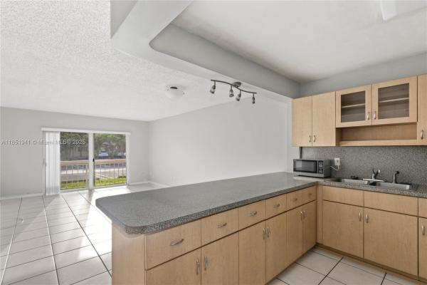7815 Camino Real #I101, Unincorporated Dade County, Florida 33143, image 1