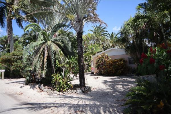 18531 SW 268th St #18531, Unincorporated Dade County, Florida 33031, image 1