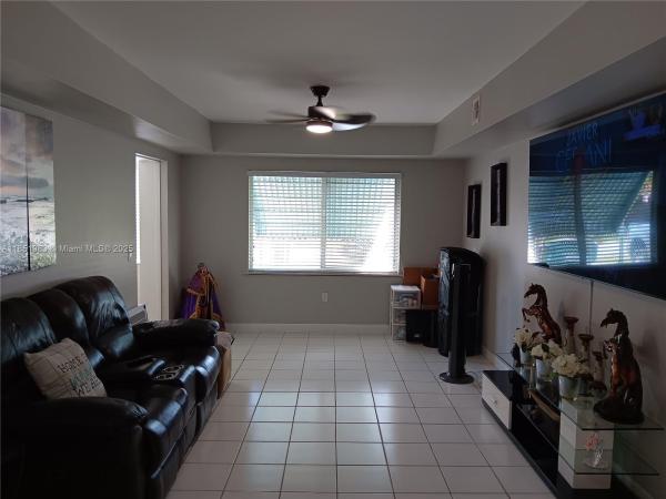 Leisure City Residential, 29130 Kentucky Rd, Leisure City, Florida 33033, image 2