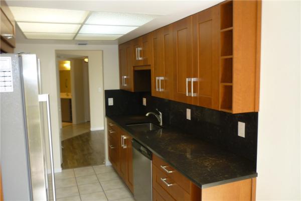 Kingsley At Century Village, 13250 SW 7th Ct #204L, Pembroke Pines, Florida 33027, image 1