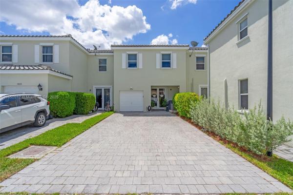 17075 SW 93rd St, Miami, Florida 33196, image 1