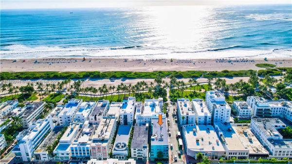 Collins Manor, 701 Collins Ave #1F, Miami Beach, Florida 33139, image 1