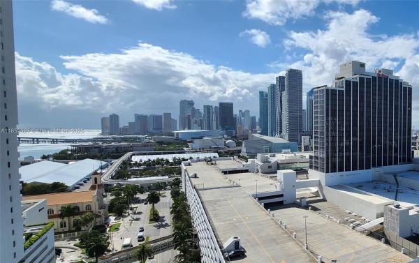 Opera Tower, 1750 N Bayshore Dr 2010, Miami, Florida 33132, image 1
