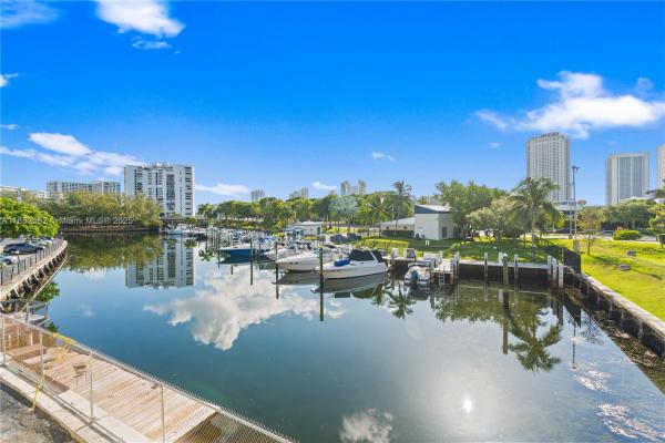 Knights Inn Hallandale, 26 Diplomat Pkwy #2356, Hallandale Beach, Florida 33009, image 1