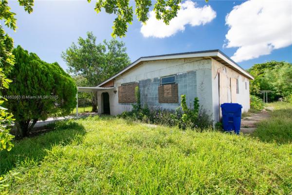 Fulford Park, 826 NW 56th St, Miami, Florida 33127, image 1