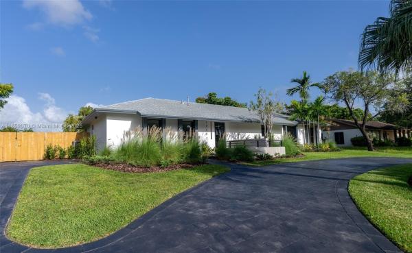 Bel Aire, 17902 SW 87th Pl, Palmetto Bay, Florida 33157, image 1