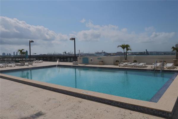 Venetia, 555 NE 15th St #20K, Miami, Florida 33132, image 1