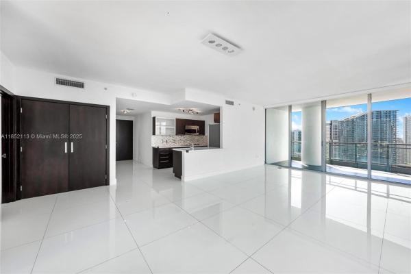 The Ivy At Riverfront, 90 SW 3rd St 4009, Miami, Florida 33130, image 1