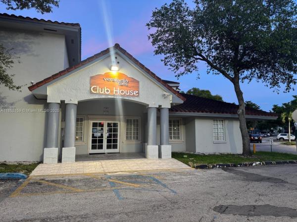 8205 SW 152nd Ave F-309, Miami, Florida 33193, image 1