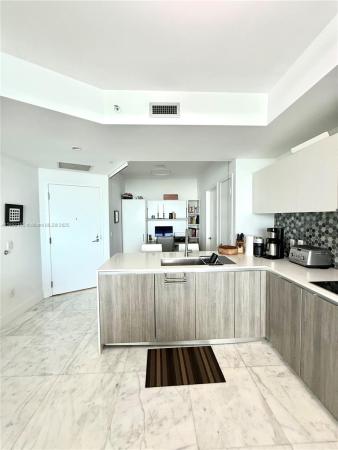 Biscayne Beach, 2900 NE 7th Ave #405, Miami, Florida 33137, image 2