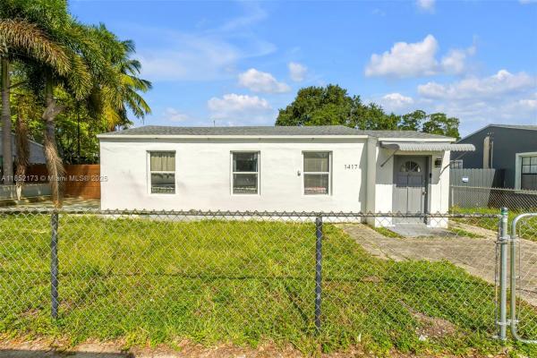 Collier Groves, 1417 SW 41st Ave, Fort Lauderdale, Florida 33317, image 1