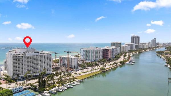 The Carriage House, 5401 Collins Ave #511, Miami Beach, Florida 33140, image 2