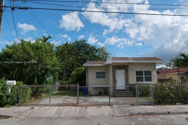 Rosemont Park, 1940 NW 27th St, Miami, Florida 33142, image 1