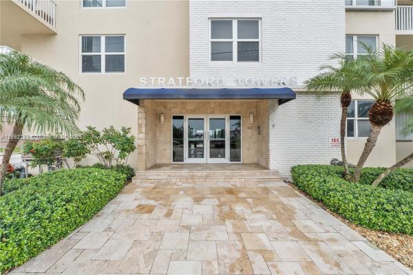 Stratford Towers, 1401 S Ocean Dr #PH2, Hollywood, Florida 33019, image 1