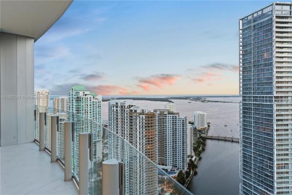 300 Biscayne Blvd Way #4007, Miami, Florida 33130, image 1