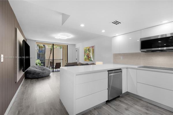 Promenade At Kendale Lakes, 14601 N Kendall Dr #206K, Kendall, Florida 33186, image 2