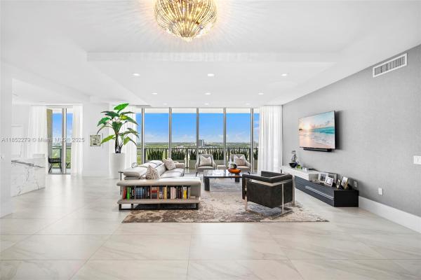 Parque Towers, 330 Sunny Isles Blvd #5-PH01, Sunny Isles Beach, Florida 33160, image 2