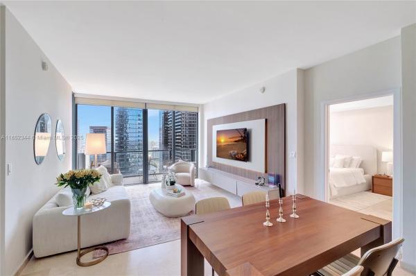 Rise Brickell City Centre, 88 SW 7th St 3003, Miami, Florida 33130, image 1