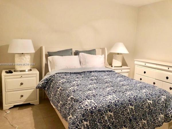Sunrise Club, 100 Sunrise Dr #6, Key Biscayne, Florida 33149, image 3