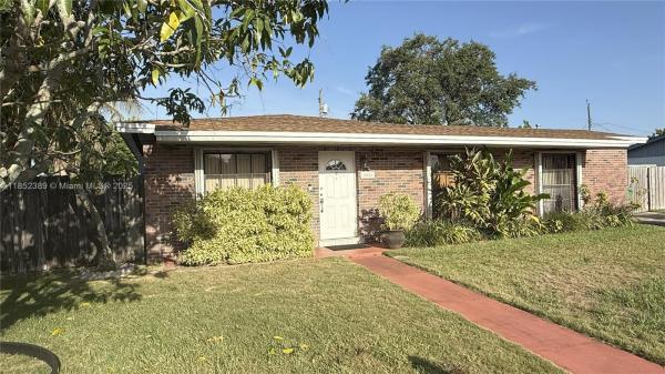 15900 SW 103rd Pl, Miami, Florida 33157, image 1