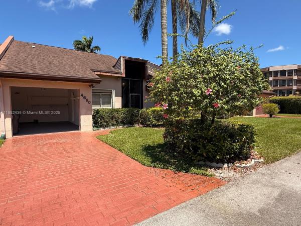 Versailles Court At The Fountains Of Palm Beach, 4690 S Fountains Dr S, Lake Worth Beach, Florida 33467, image 1