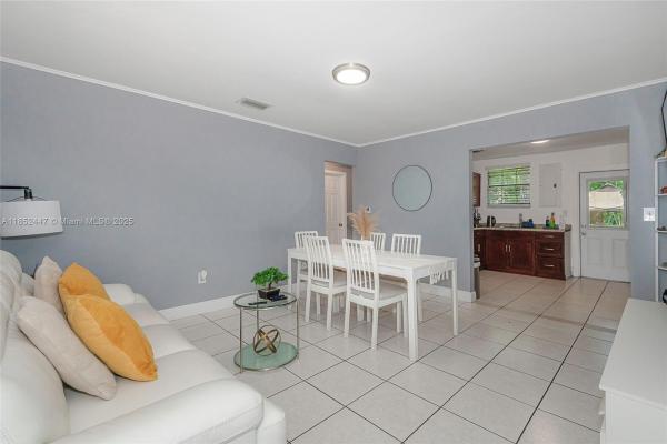 Green Oaks, 1521 NE 131st St, North Miami, Florida 33161, image 3