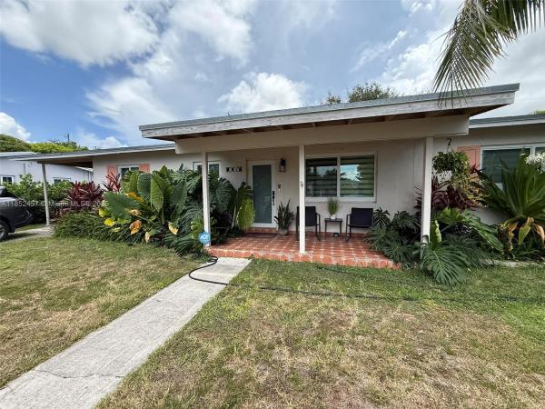 South Coral Homes, 10031 Jamaica Dr, Cutler Bay, Florida 33189, image 2