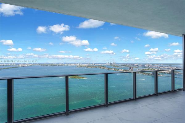 700 NE 24th St #4804, Miami, Florida 33131, image 1