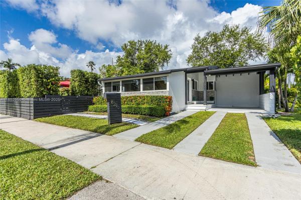 East Shore Crest, 8290 N Bayshore Dr, Miami, Florida 33138, image 1
