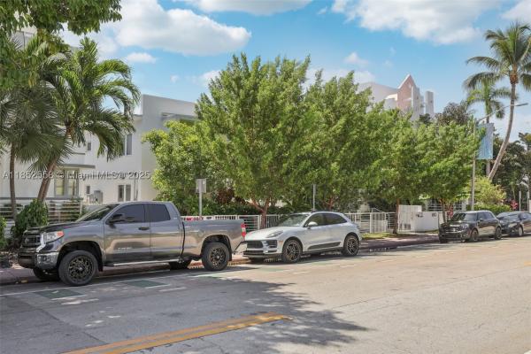 Canterbury At Lincoln Road, 1610 Euclid Ave #B101, Miami Beach, Florida 33139, image 3