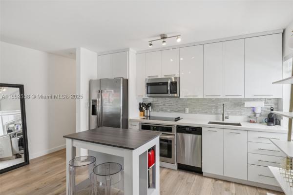 Canterbury At Lincoln Road, 1610 Euclid Ave #B101, Miami Beach, Florida 33139, image 3