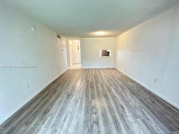 New World, 505 NW 177 St 111, Miami Gardens, Florida 33169, image 1