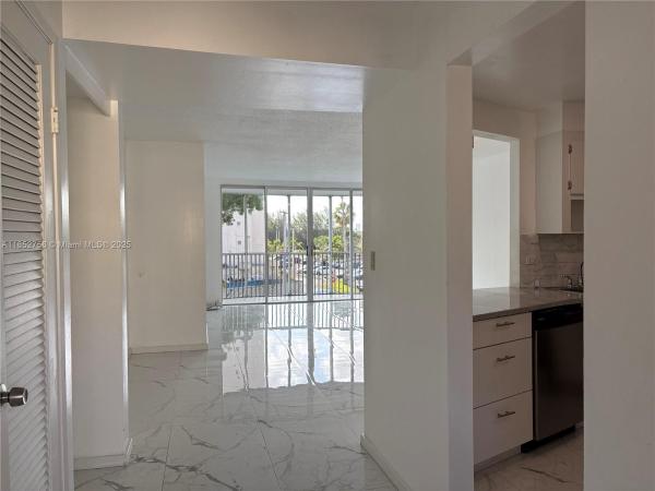 Bamboo Gardens, 1710 NE 191st St #307-3, Ojus, Florida 33179, image 2