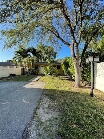 5805 SW 61 ST SW 61st St #5801, Unincorporated Dade County, Florida 33143, image 1