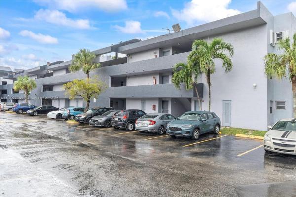 8841 W Flagler St 212, Miami, Florida 33174, image 1